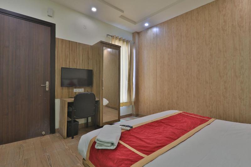 Hotel Aarya image