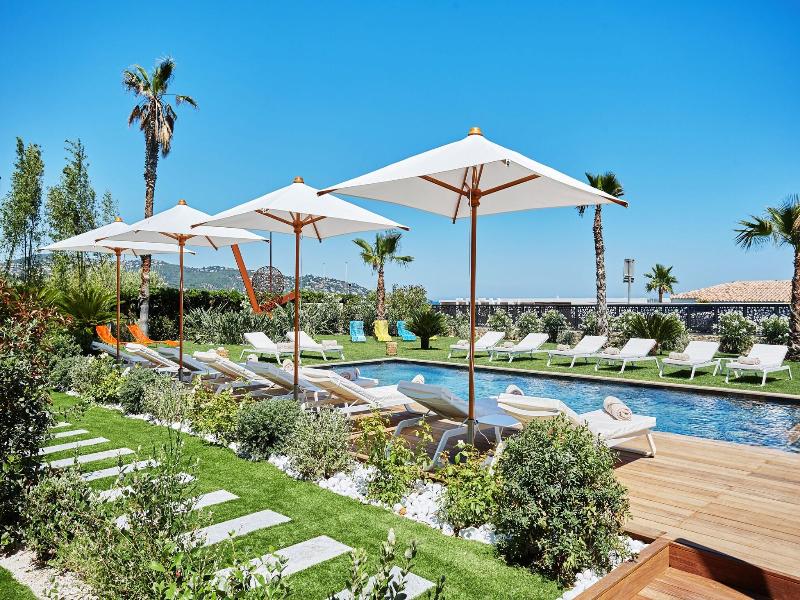 Eden Hotel image