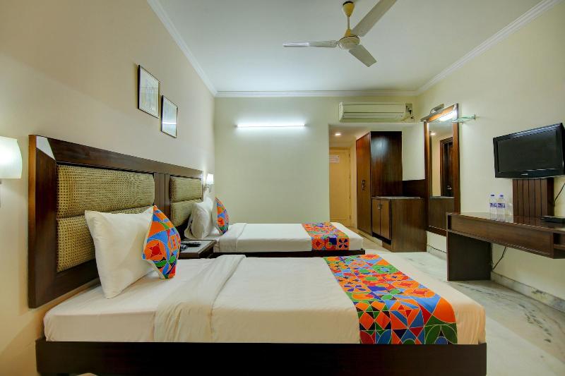 Fabhotel Staywell image