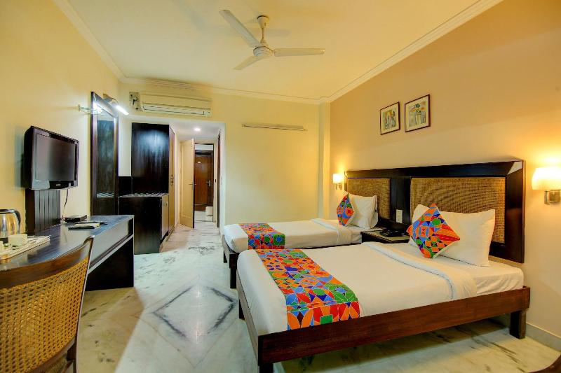 Fabhotel Staywell image