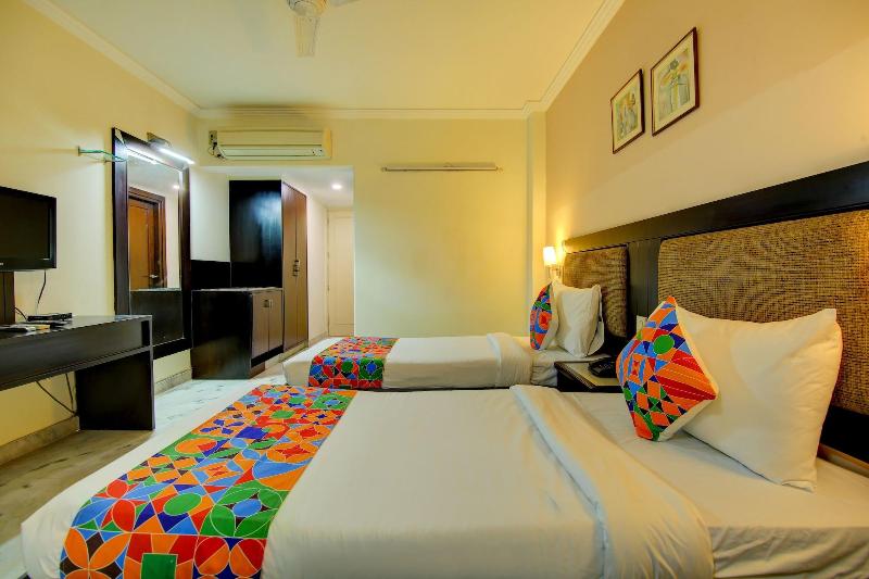 Fabhotel Staywell image