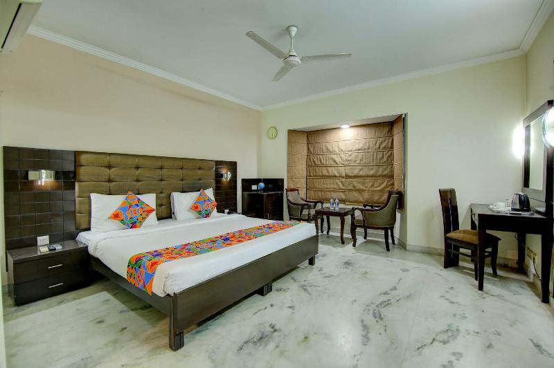 Fabhotel Staywell image