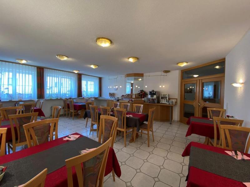Hotel Restaurant Zum Loewen image