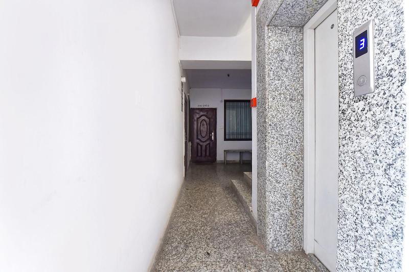 Fabhotel Rushank Palace image