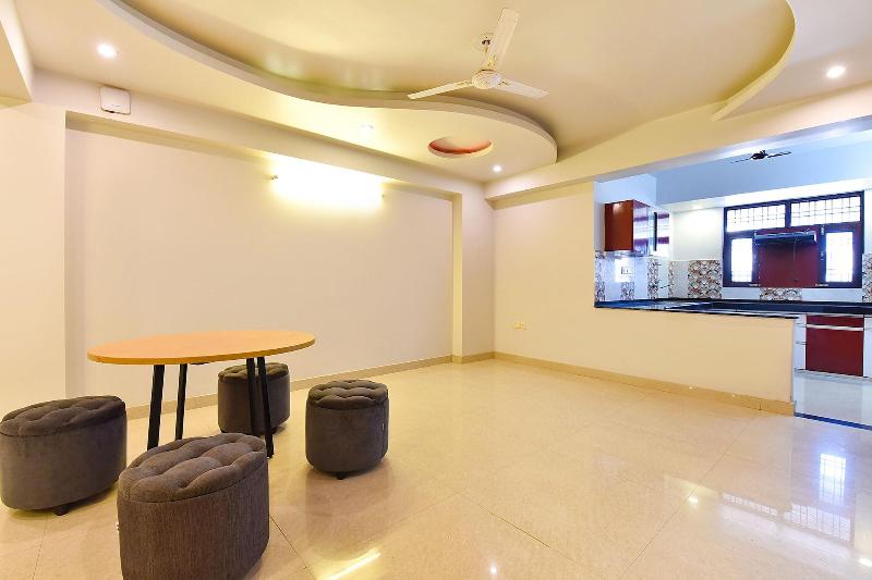 Fabhotel Rushank Palace image