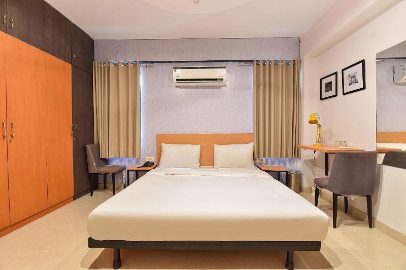 Fabhotel Rushank Palace image