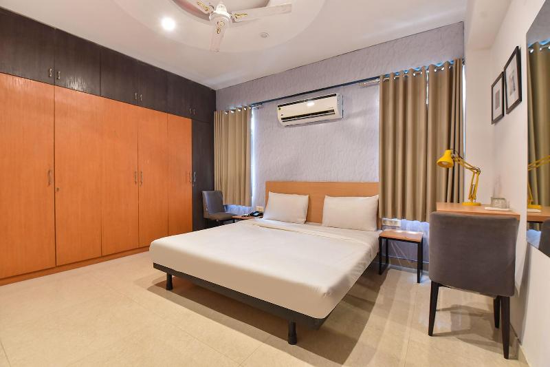 Fabhotel Rushank Palace image