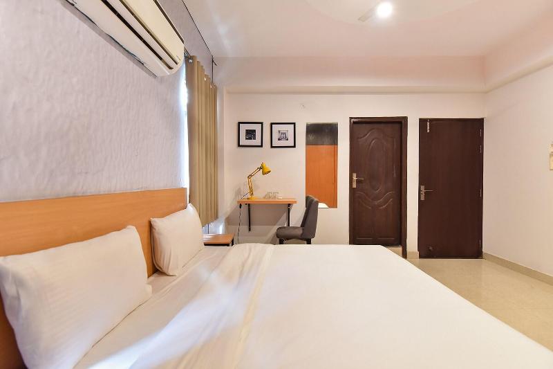 Fabhotel Rushank Palace image