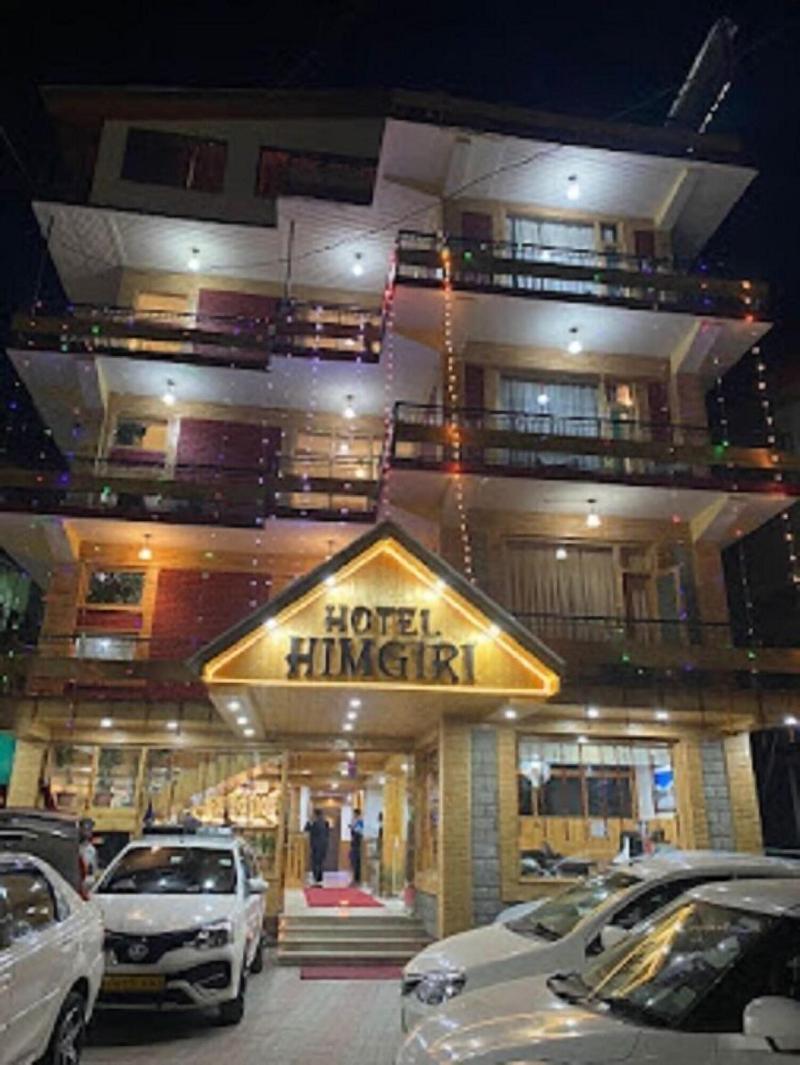 Hotel Himgiri Manali image