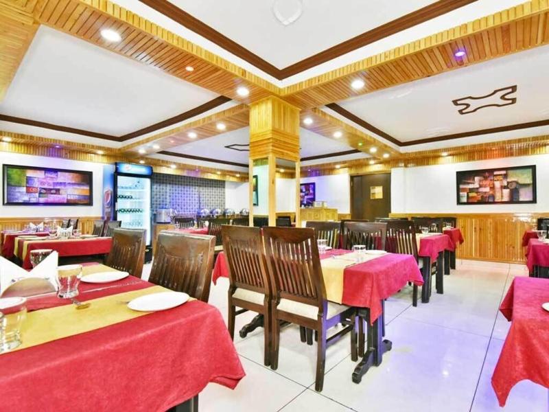 Hotel Himgiri Manali image
