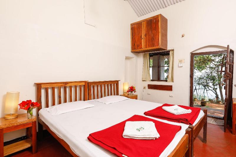 Devashola Homestay image