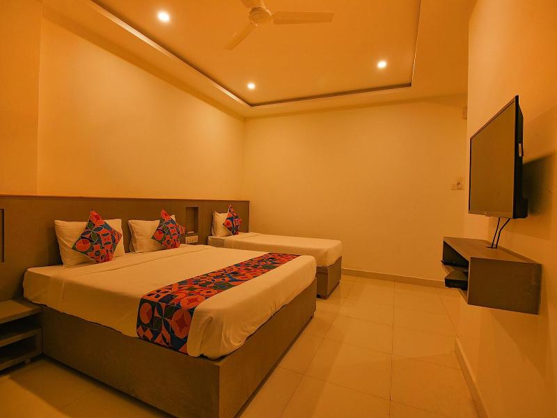 Fabhotel Champion Gateway image