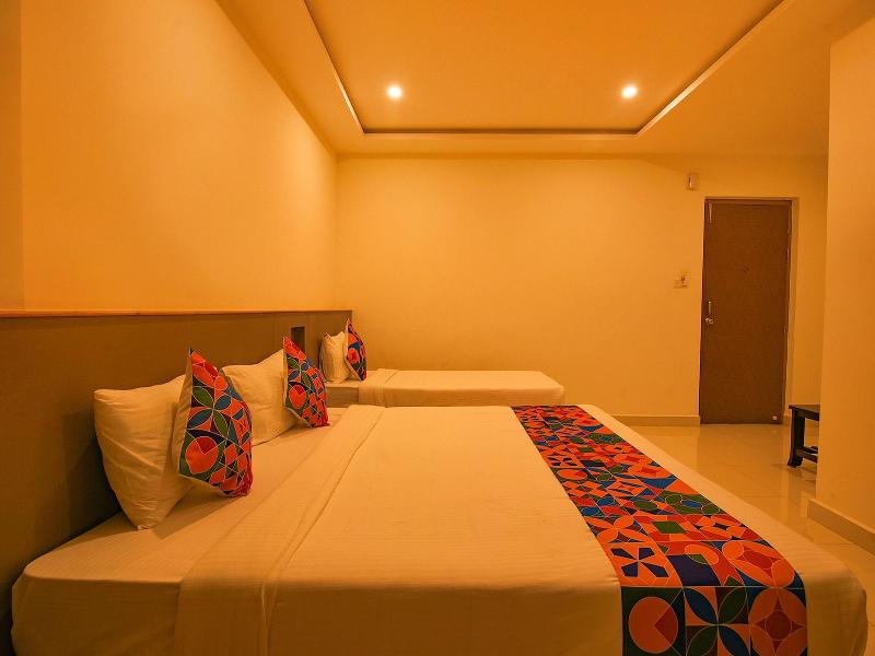 Fabhotel Champion Gateway image