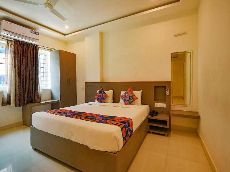 Fabhotel Champion Gateway image