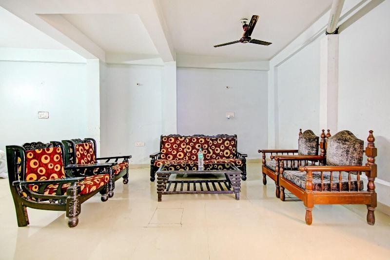 Hotel Royal Avenue By F9 Hotels image