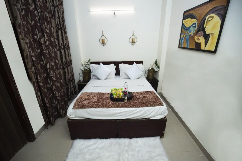 Hotel Royal Avenue By F9 Hotels image