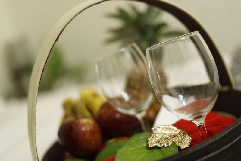 Hotel Royal Avenue By F9 Hotels image