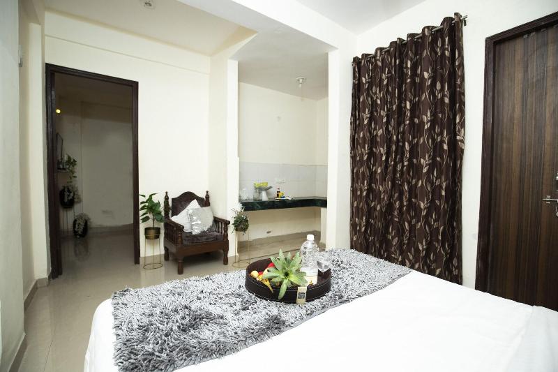 Hotel Royal Avenue By F9 Hotels image