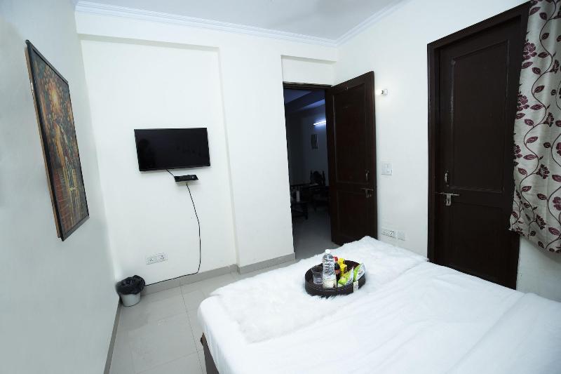 Hotel Royal Avenue By F9 Hotels image
