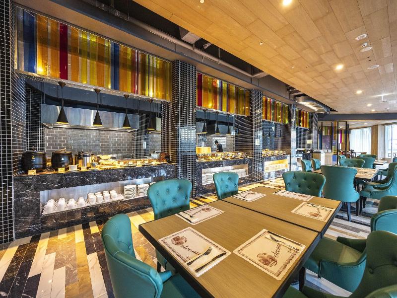 Kenting Long Beach Hotel image