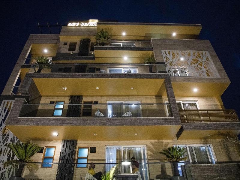 Dev Royale Hotel image