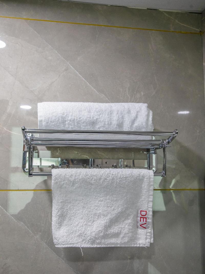 Dev Royale Hotel image