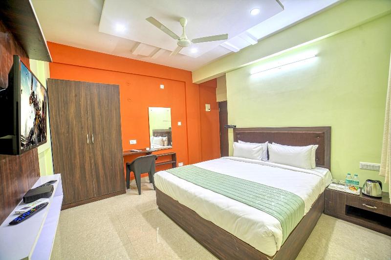 Red Key Airport Transit Hotel Bangalore image