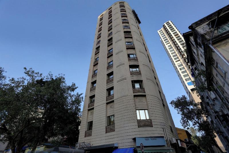 Hotel Ozone Inn image