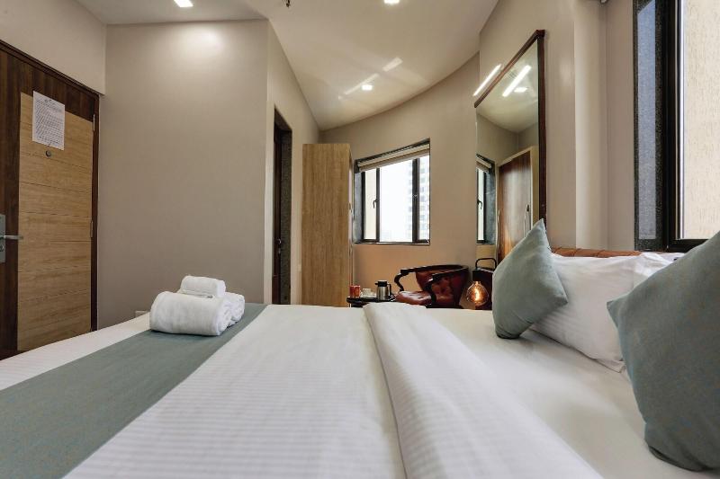 Hotel Ozone Inn image