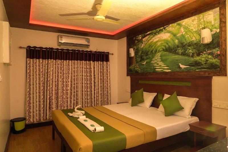 Kerala Boathouse image
