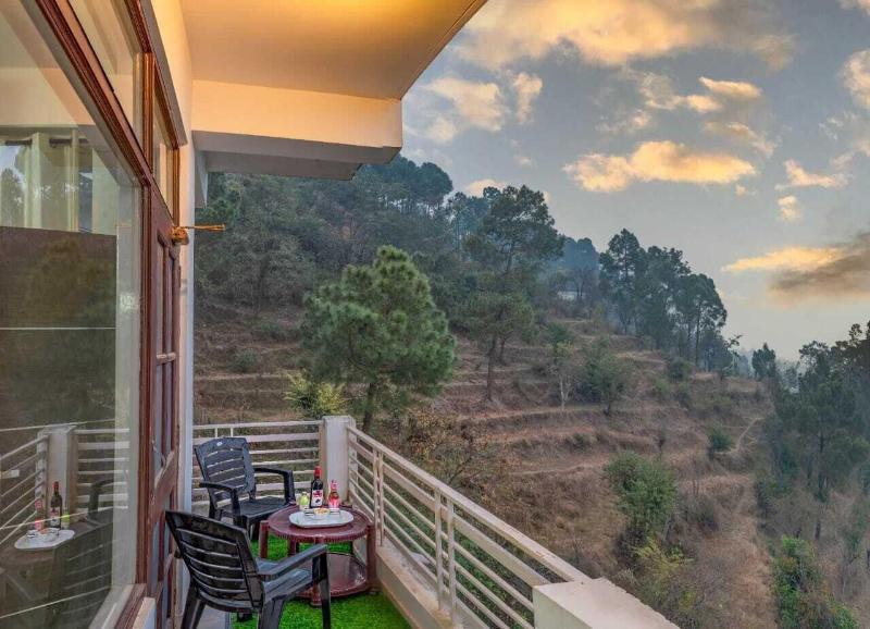 Himalayan Retreat image