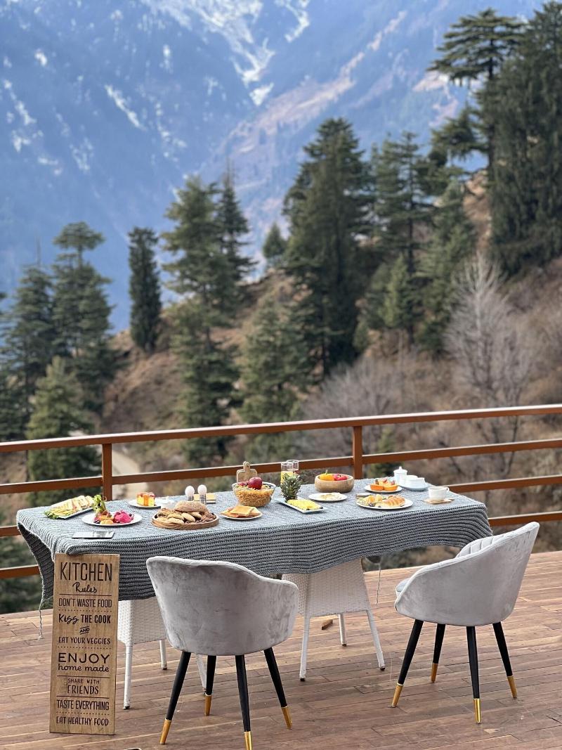 Glamping Club image
