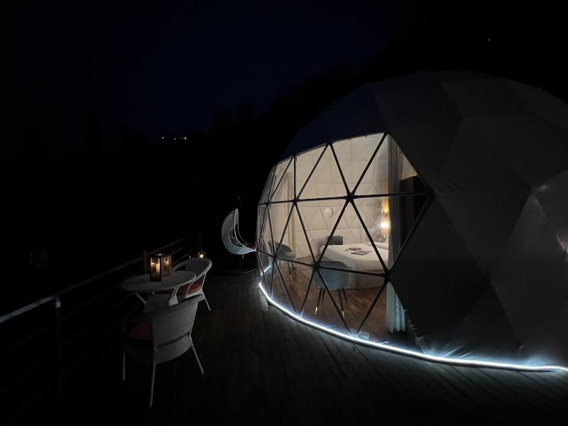 Glamping Club image