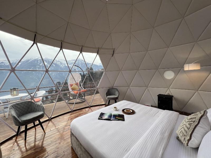 Glamping Club image