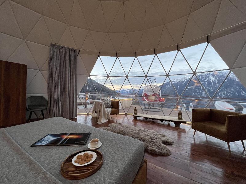Glamping Club image