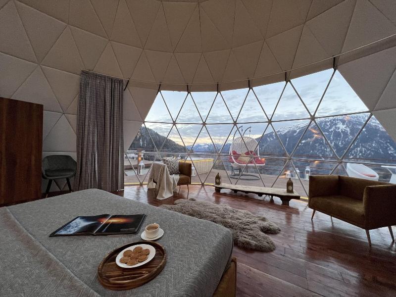 Glamping Club image