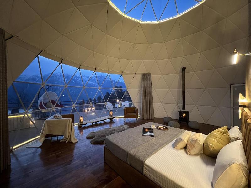 Glamping Club image