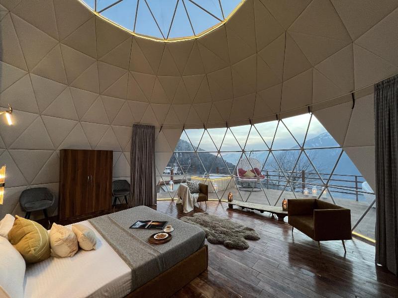 Glamping Club image