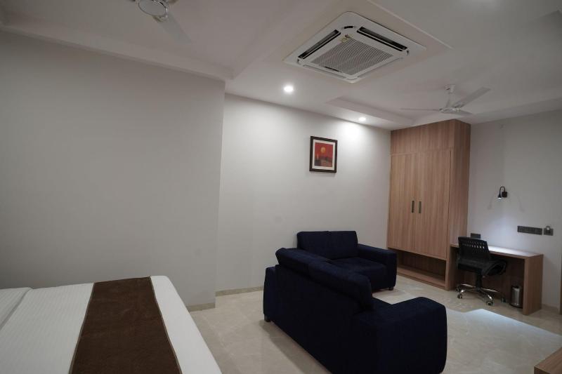 Hotel Krishna Inn image