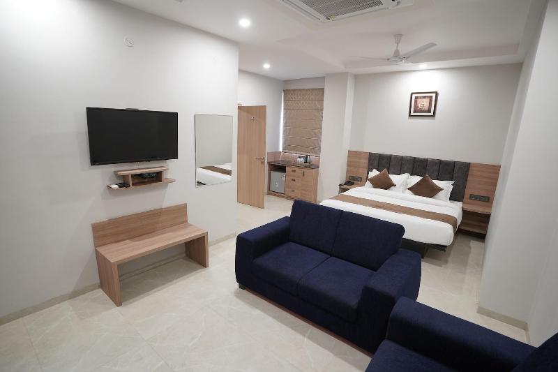 Hotel Krishna Inn image