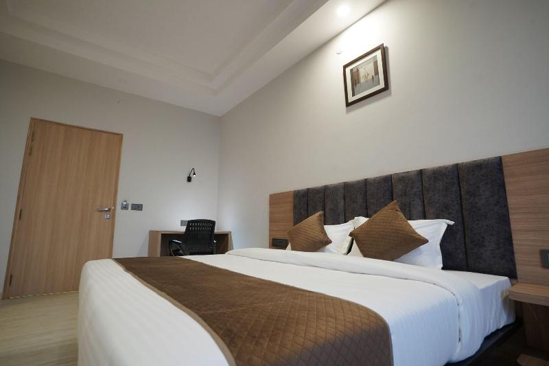 Hotel Krishna Inn image