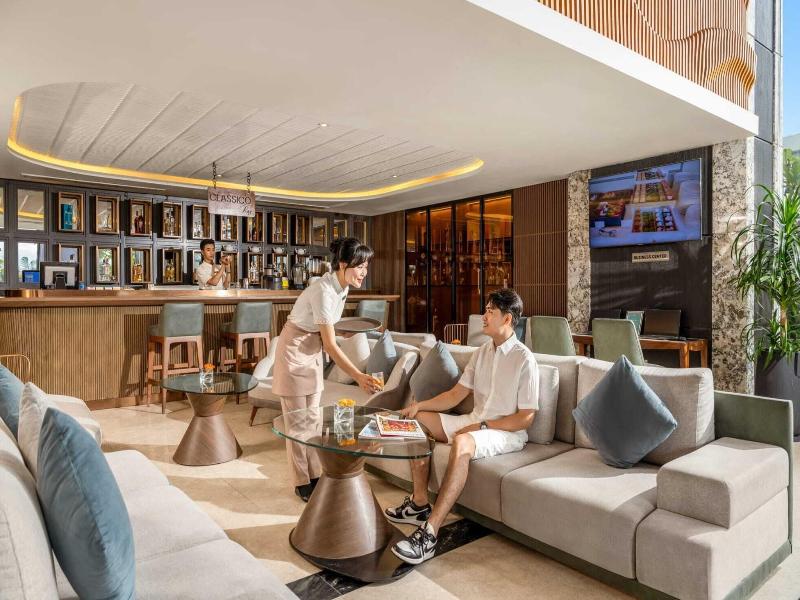 Peninsula Hotel Danang image