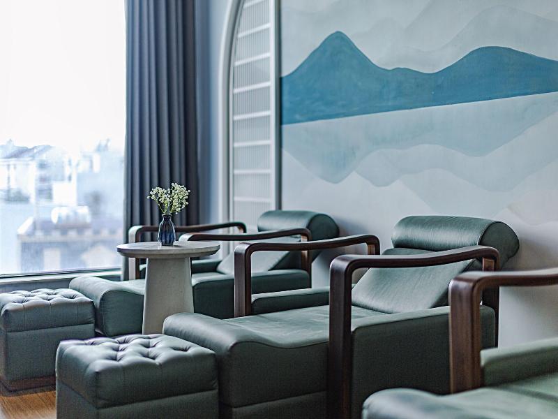 Peninsula Hotel Danang image