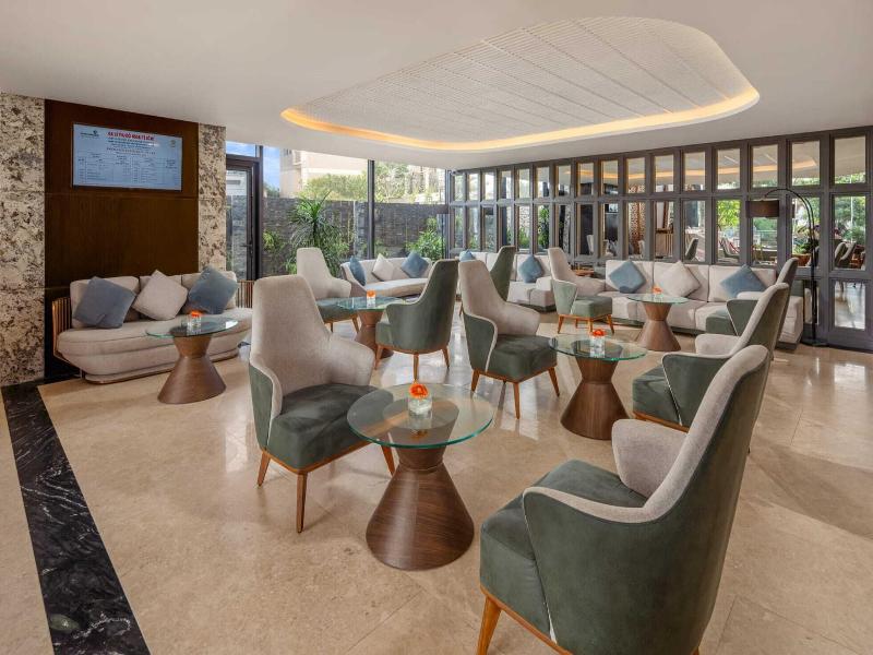 Peninsula Hotel Danang image