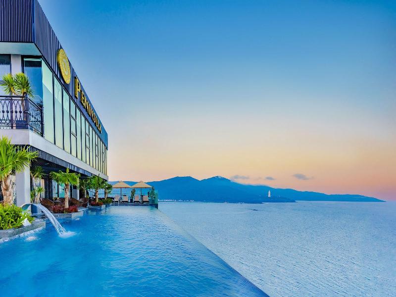 Peninsula Hotel Danang image