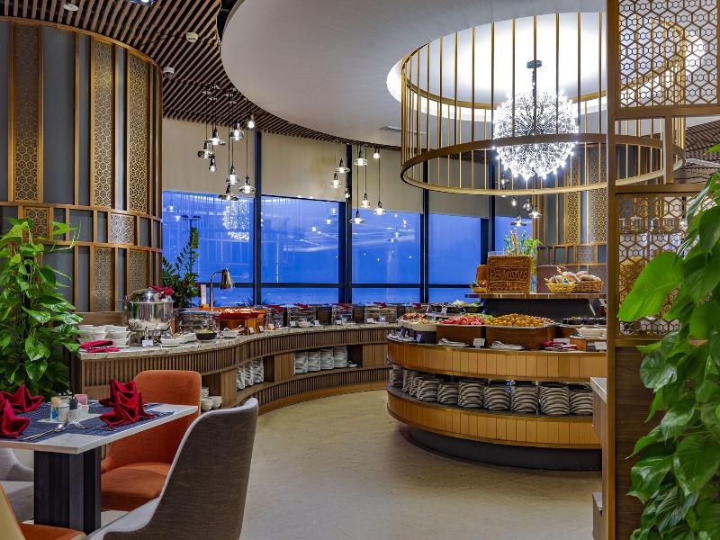 Peninsula Hotel Danang image