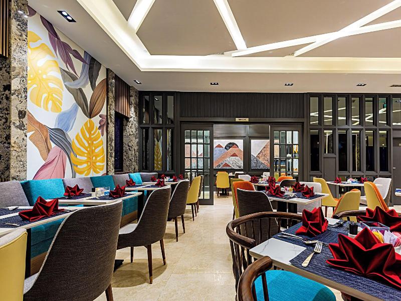 Peninsula Hotel Danang image
