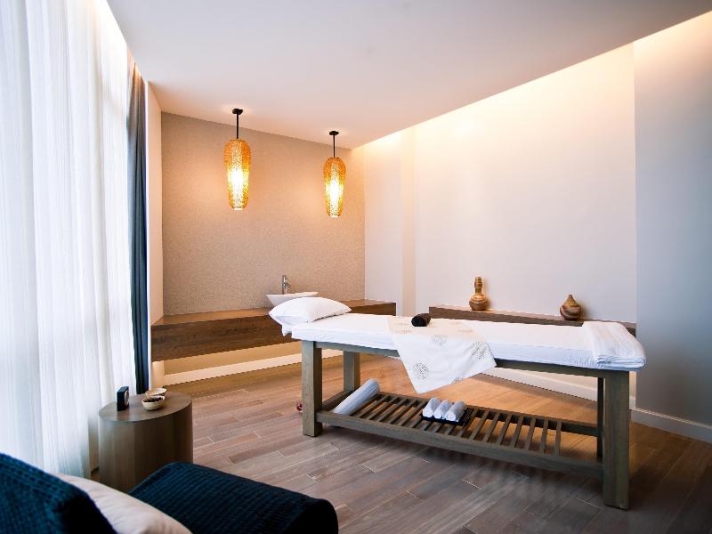 Novotel Ha Long Bay image