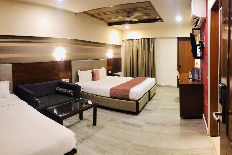 Fabhotel Astra Berry's image