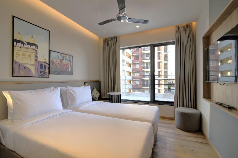 7 Apple Hotel Pratap Nagar - Jaipur image